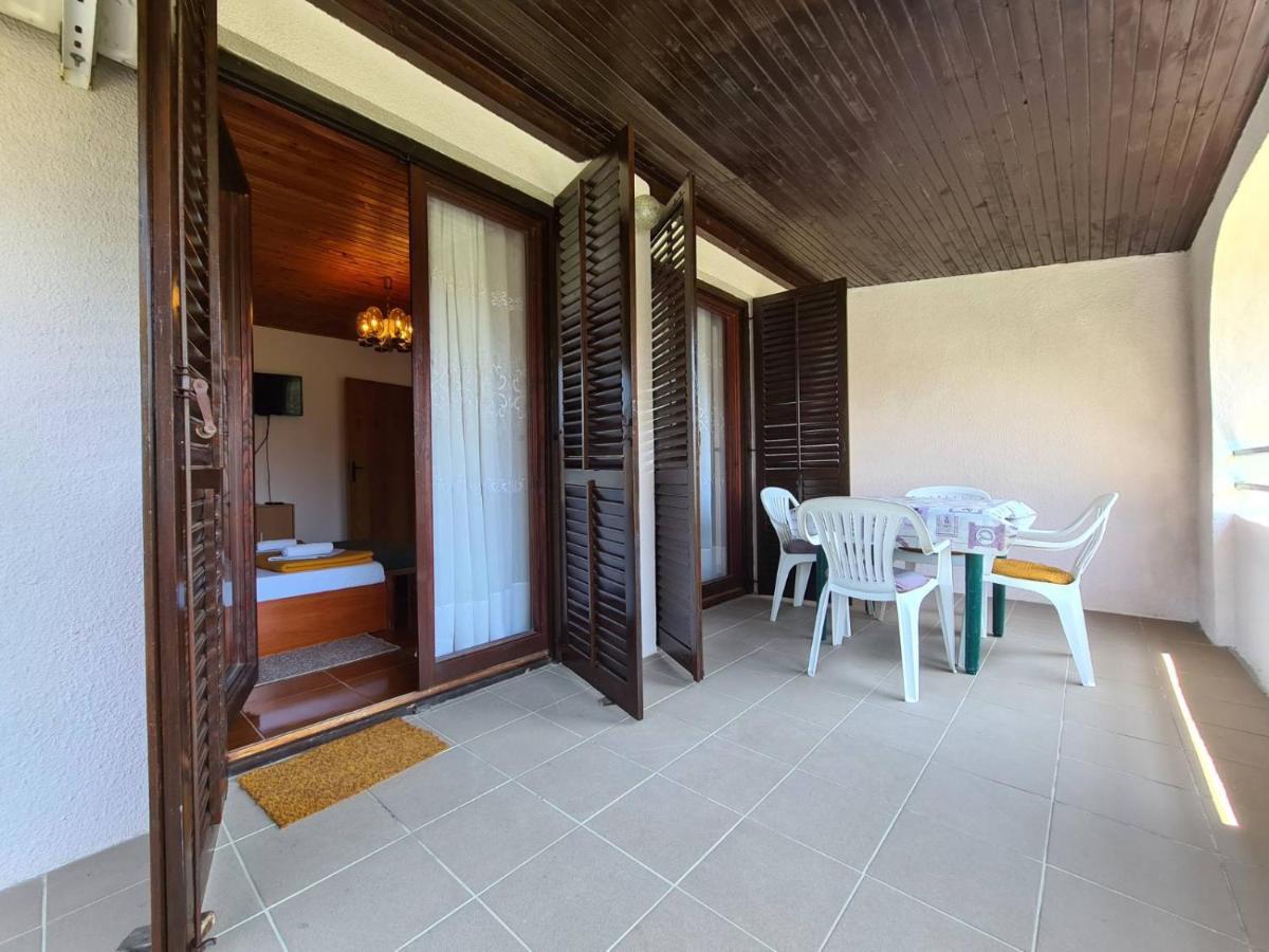Apartments Zlatko 1397 Штинян Екстер'єр фото